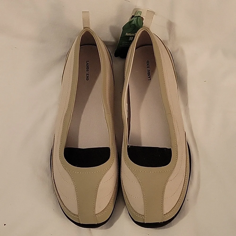Land's End slip on flats - Picture 1 of 6